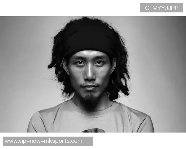 韩潮与赵强的对决：文化碰撞与时代变迁的深度剖析